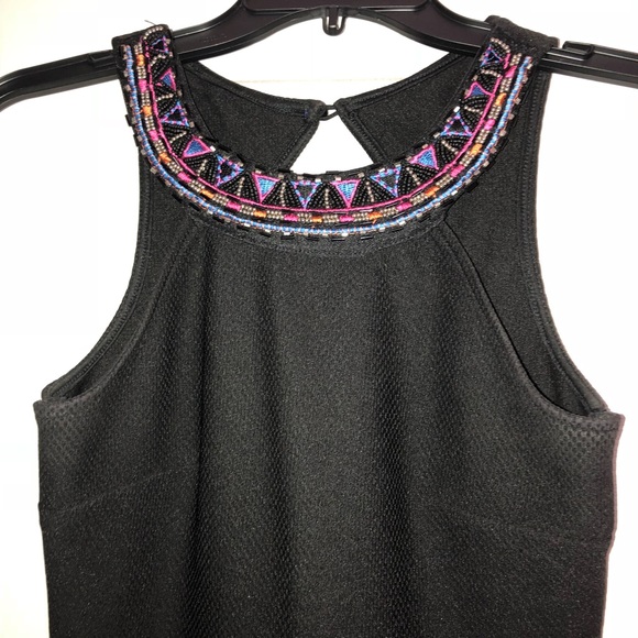 black dress - Picture 3 of 3